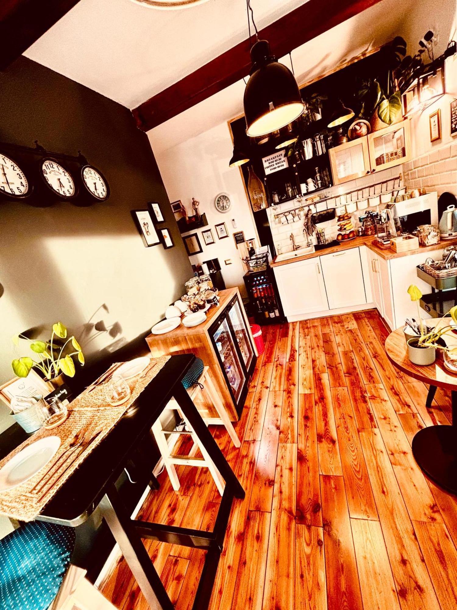 Guest House Camilla Alghero Bagian luar foto